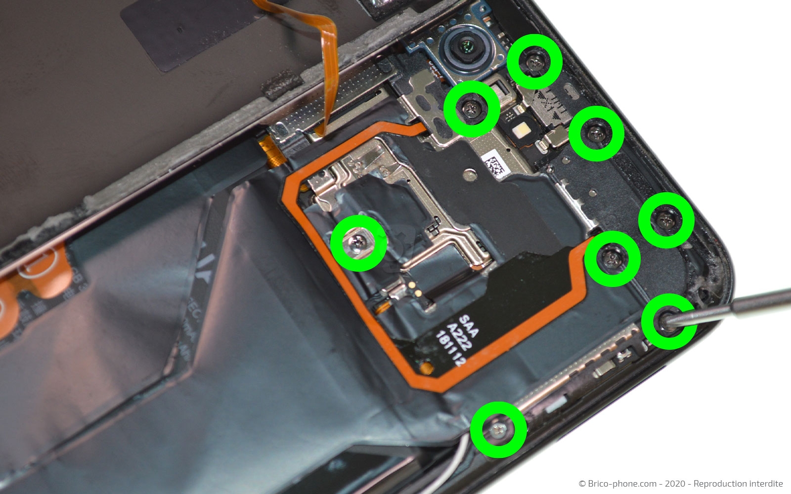 Changement du connecteur de charge sur Honor View 20 photo 1