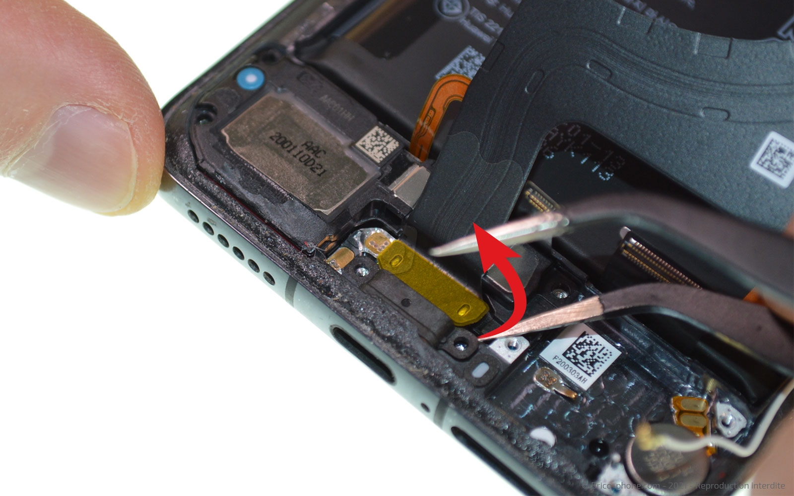 Changement du bloc écran avec batterie sur P40 Pro photo 2