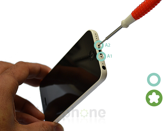 Changement de nappe bouton Power sur iPhone 5C photo 1