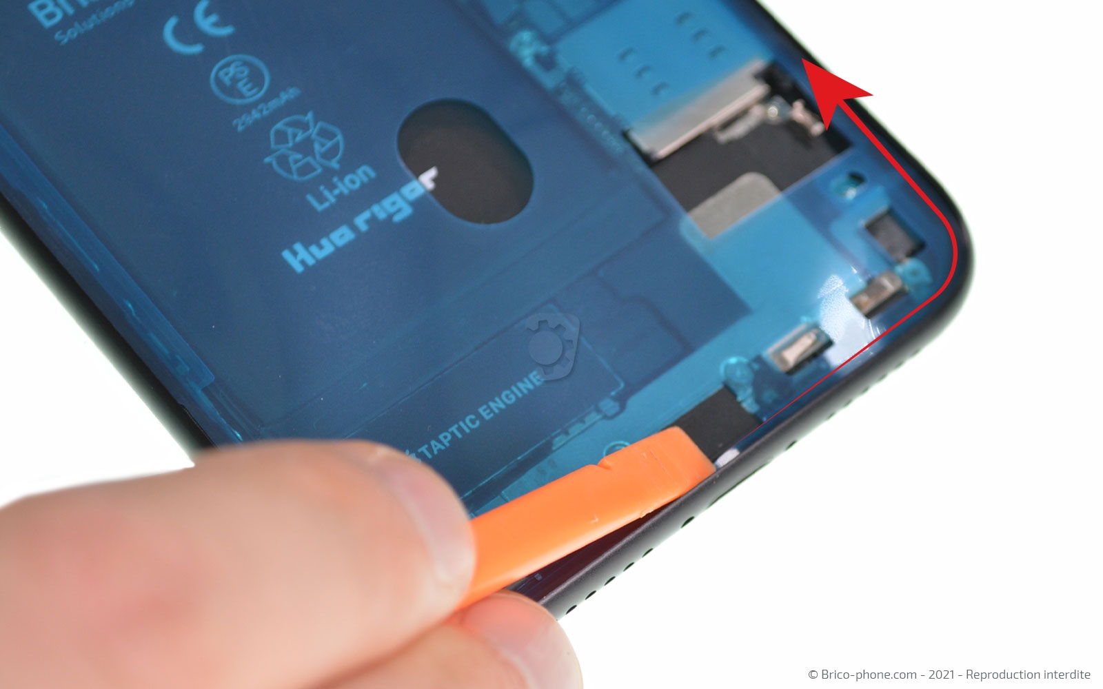 Changement de la coque arrière sur iPhone XR photo 3