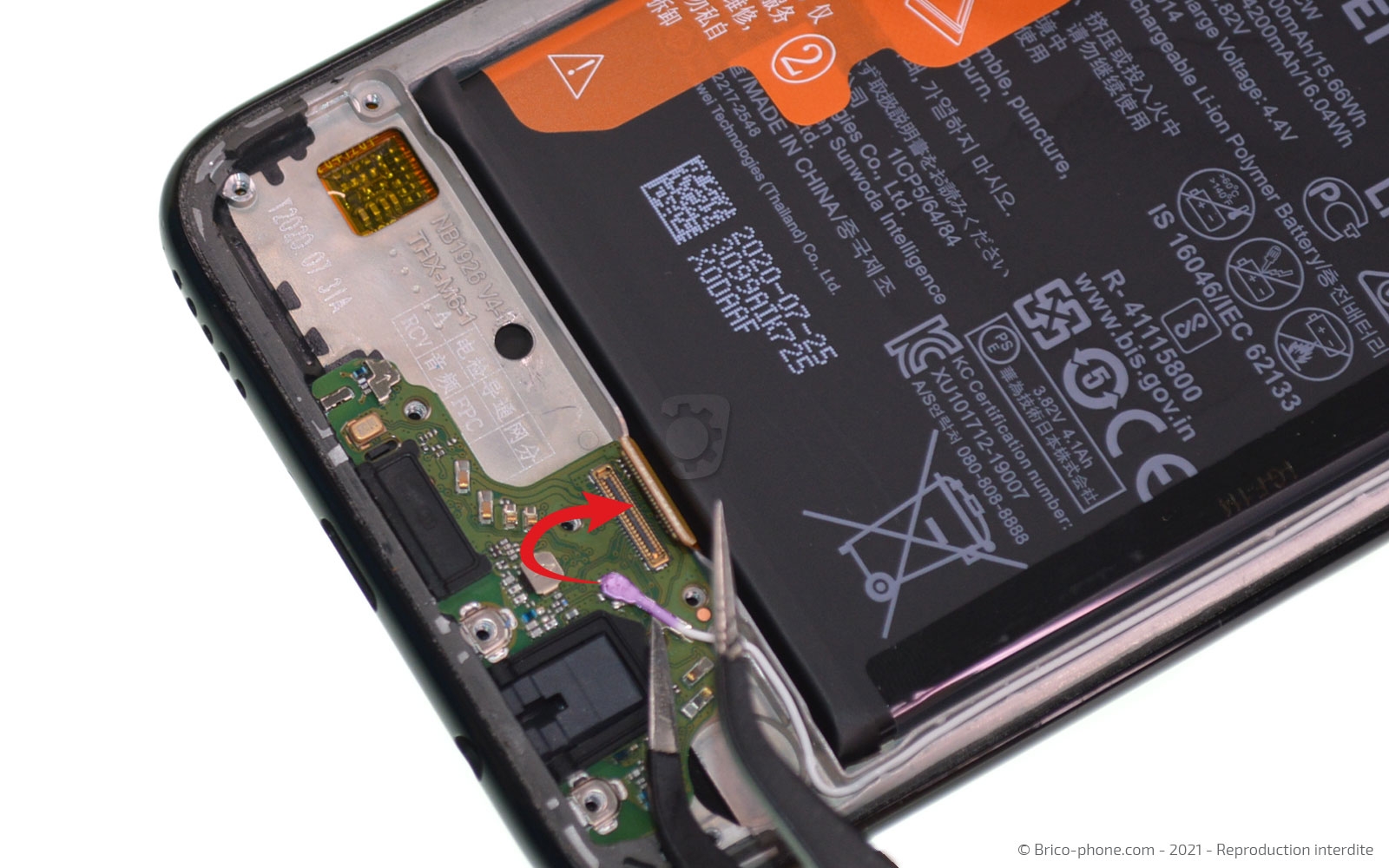 Changement du connecteur de charge sur P40 Lite photo 2