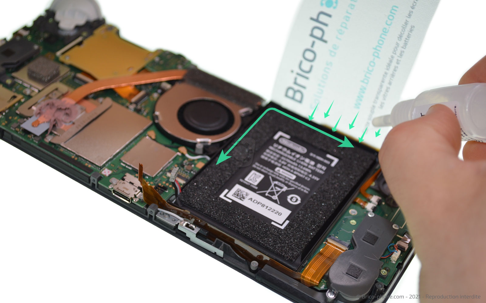 Changement de la batterie sur Switch Lite photo 1