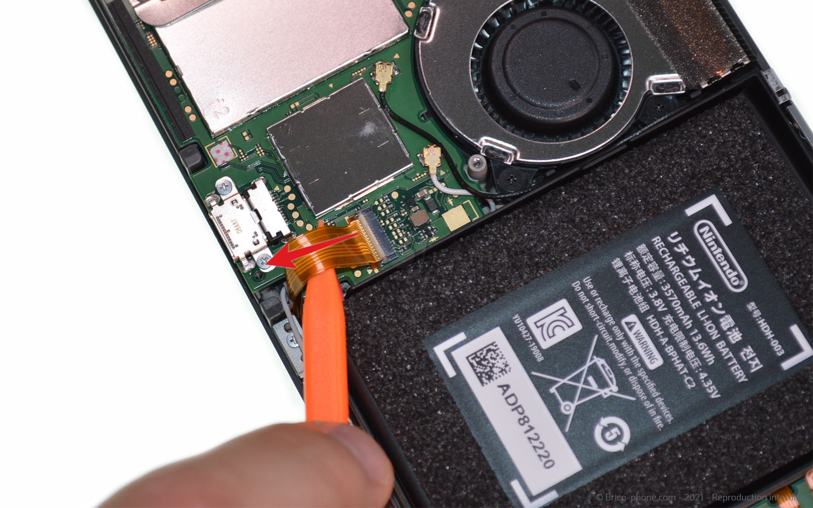 Changement d'un joystick sur Switch Lite photo 2