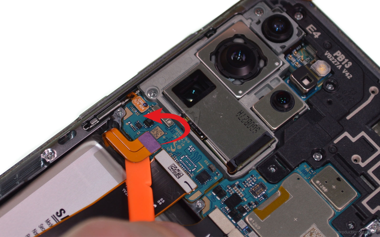 Changement de la batterie sur Galaxy S20 Ultra photo 4