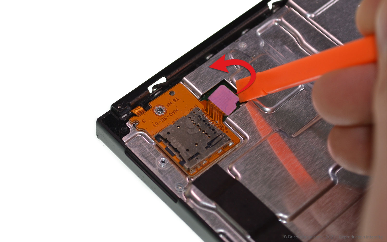 Changement de la vitre tactile ou du LCD  sur Switch photo 3