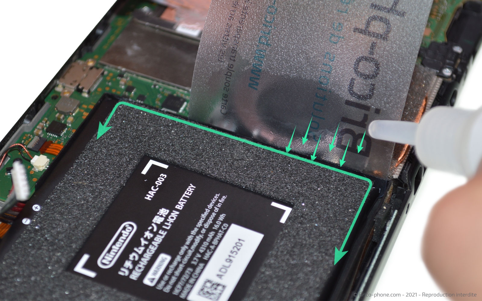 Changement de batterie sur Switch photo 2