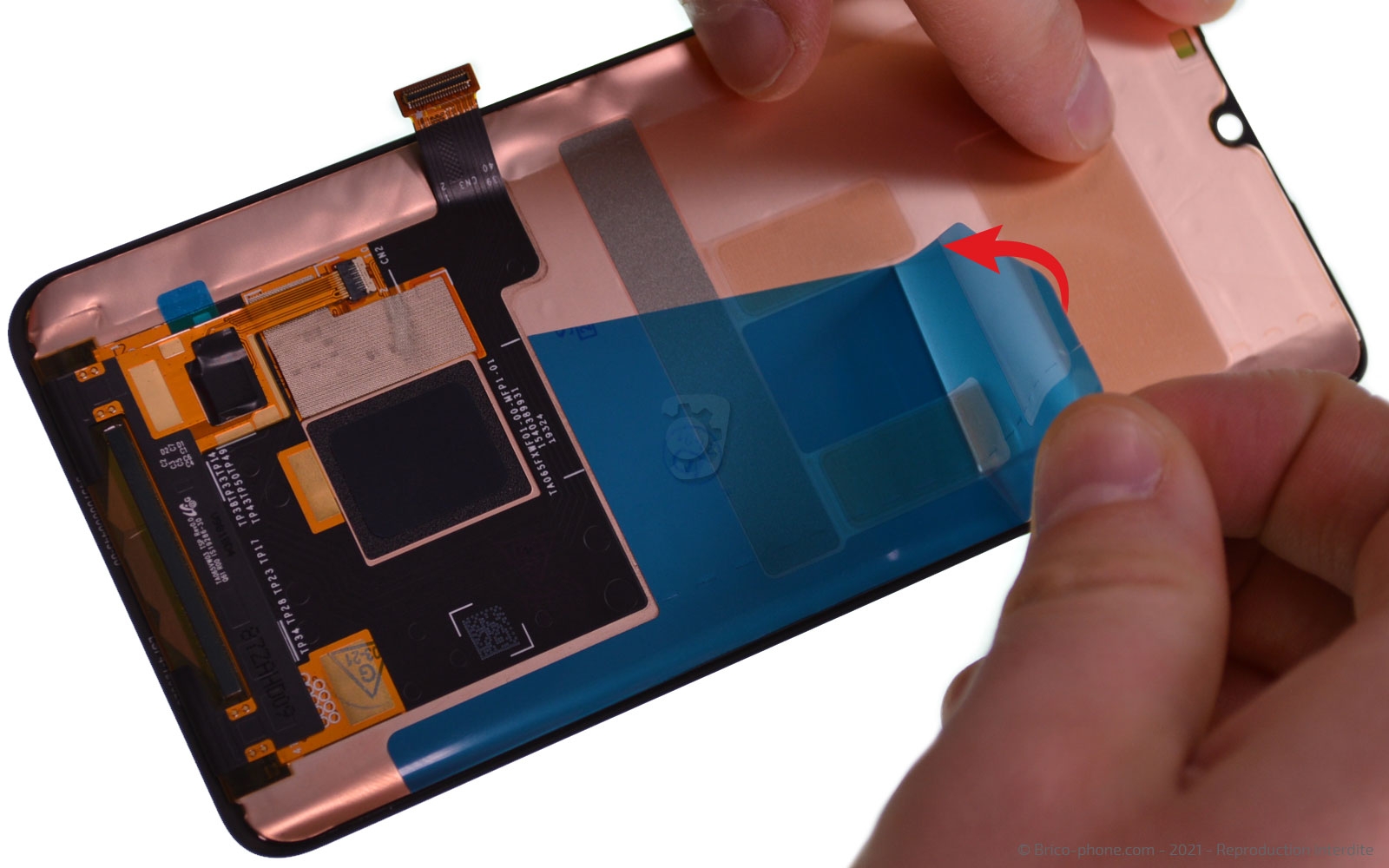 changement de l'écran (vitre et LCD) sur Mi Note 10 photo 3