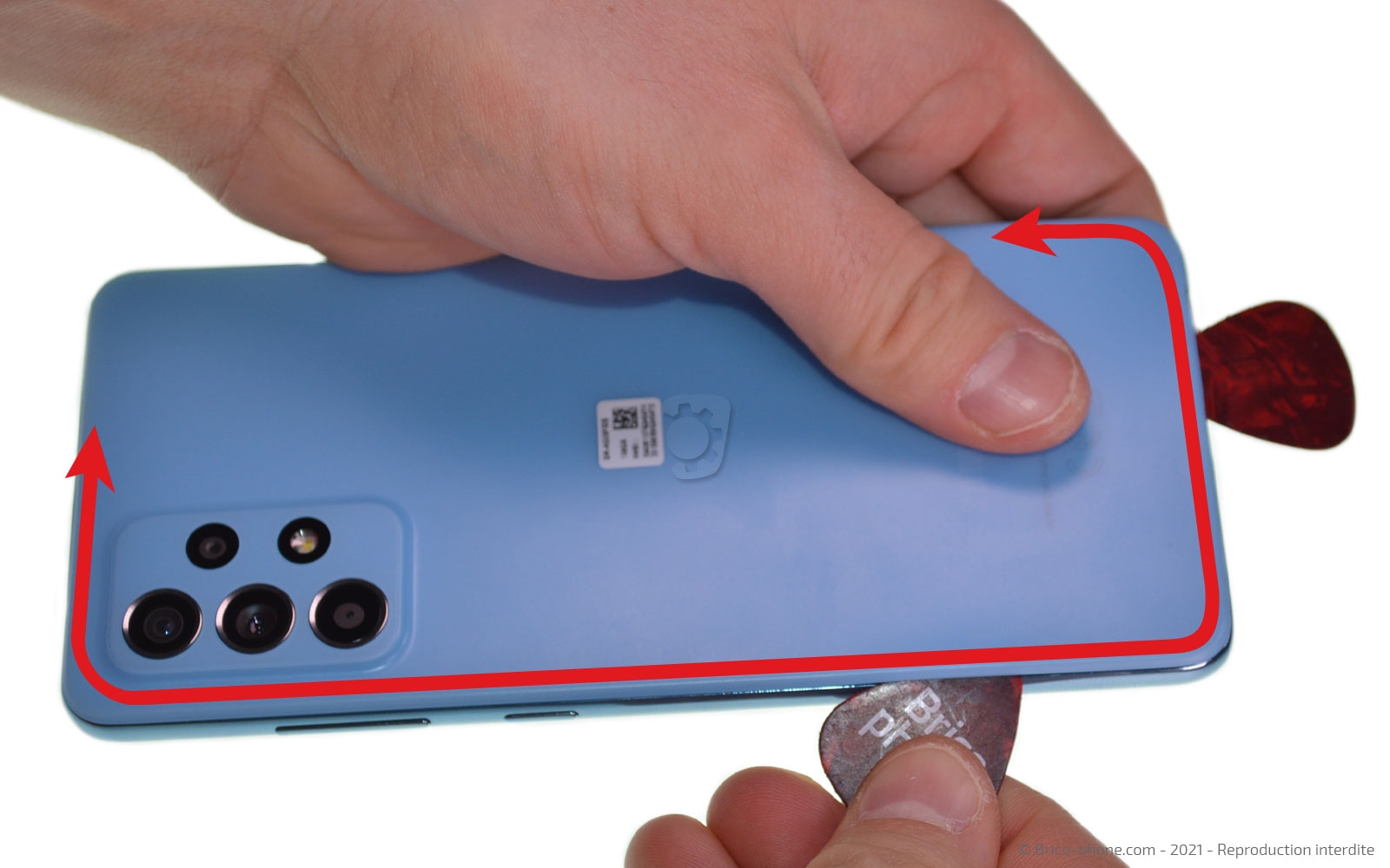 Changement de batterie sur Galaxy A52 photo 3