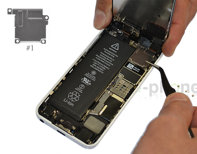 Changement d'antenne WiFi sur iPhone 5C photo 1