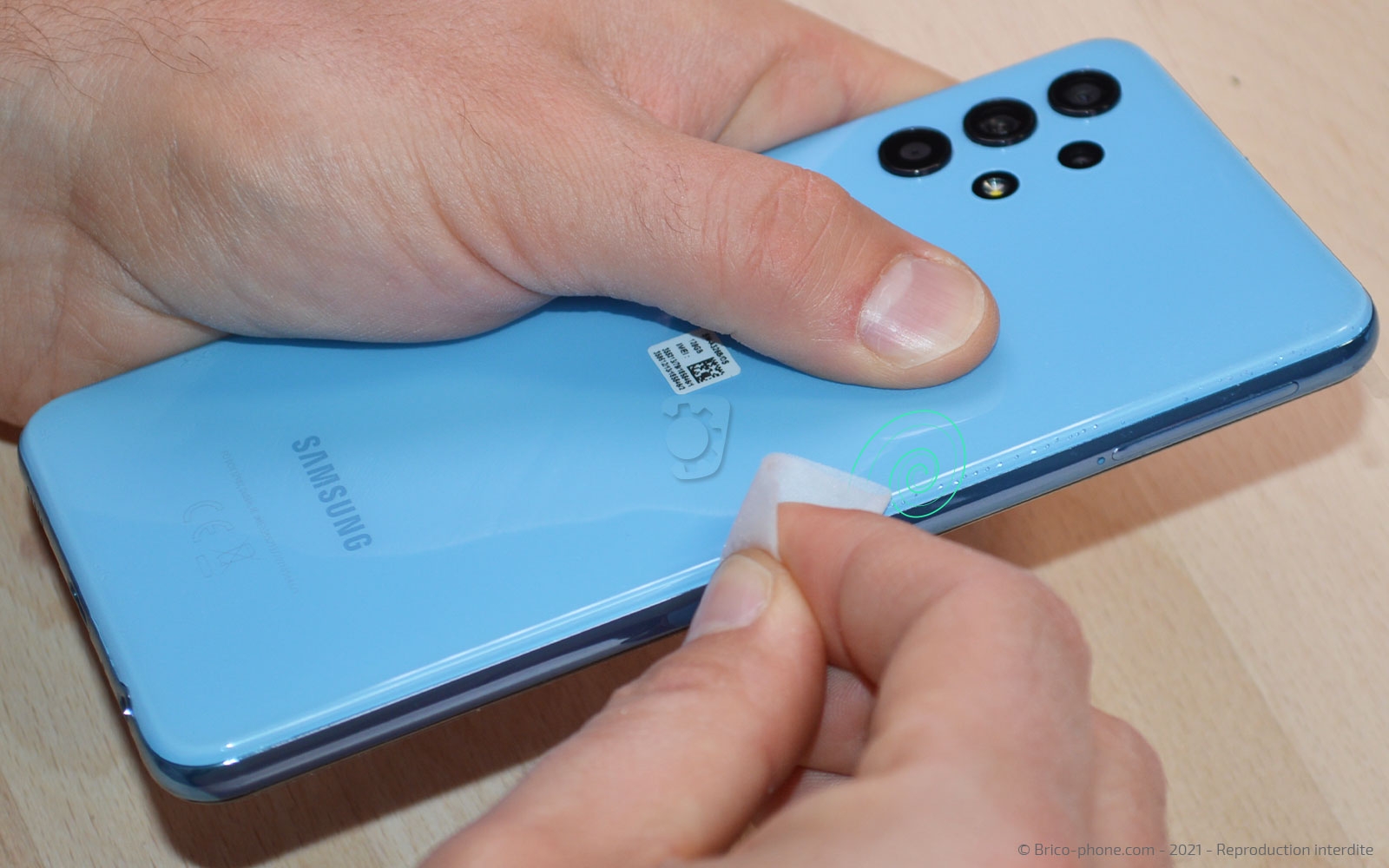 Changement de batterie sur Galaxy A32 5G photo 4