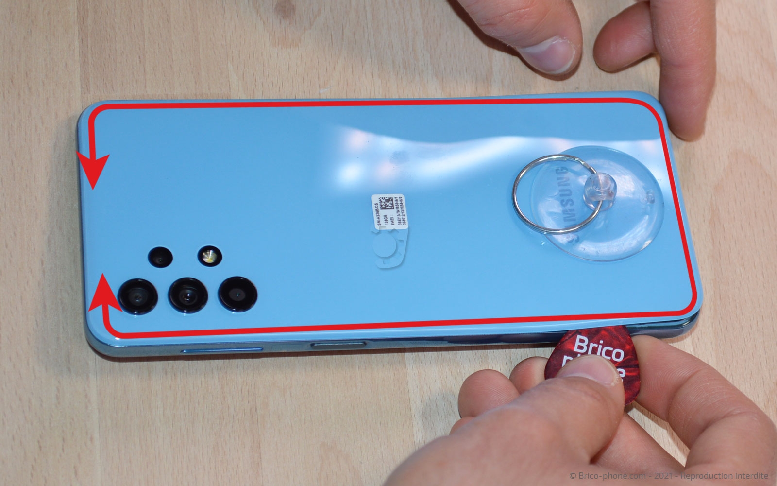 Changement de batterie sur Galaxy A32 5G photo 2