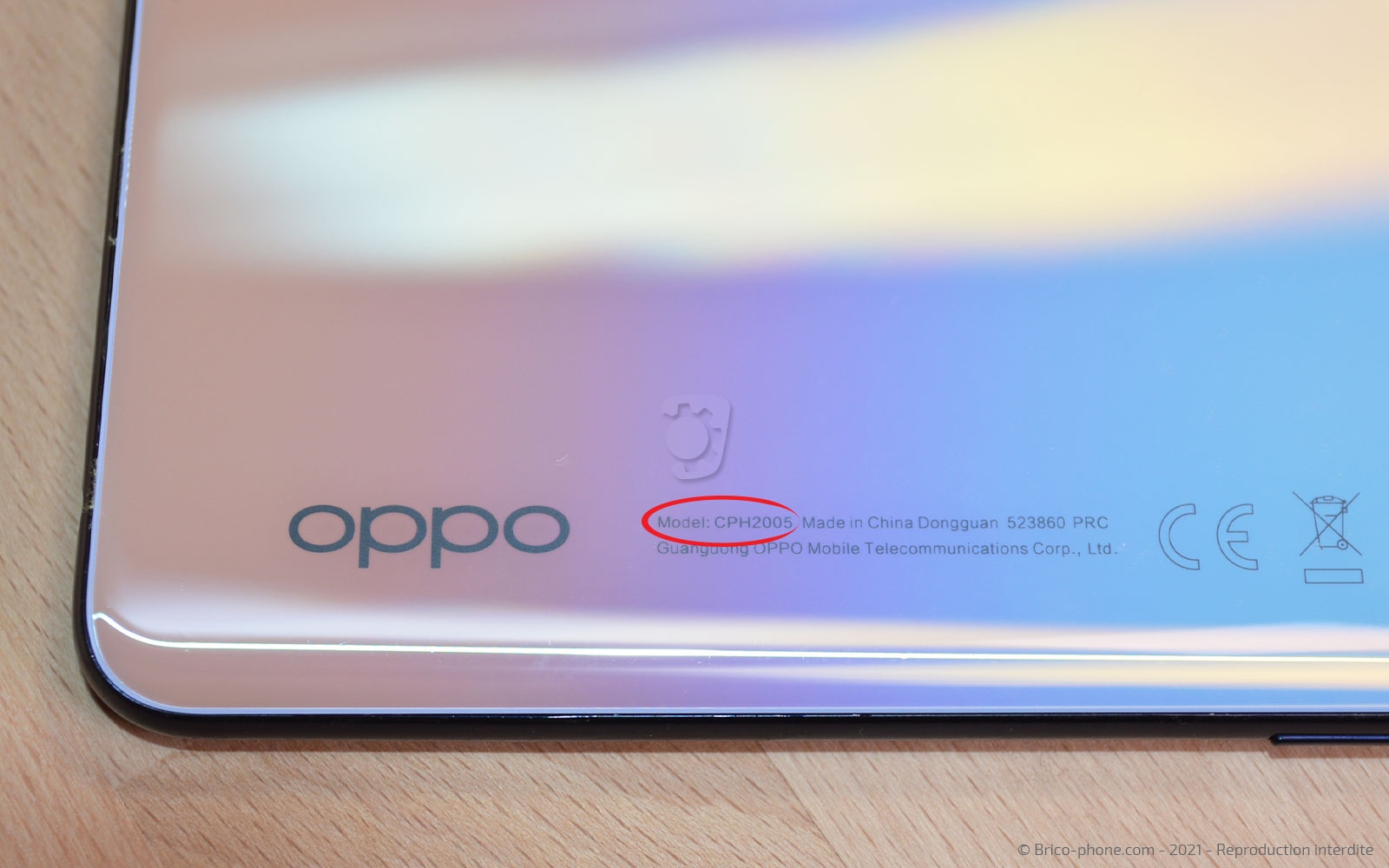 Changement de la vitre arrière  sur Find X2 Lite photo 1