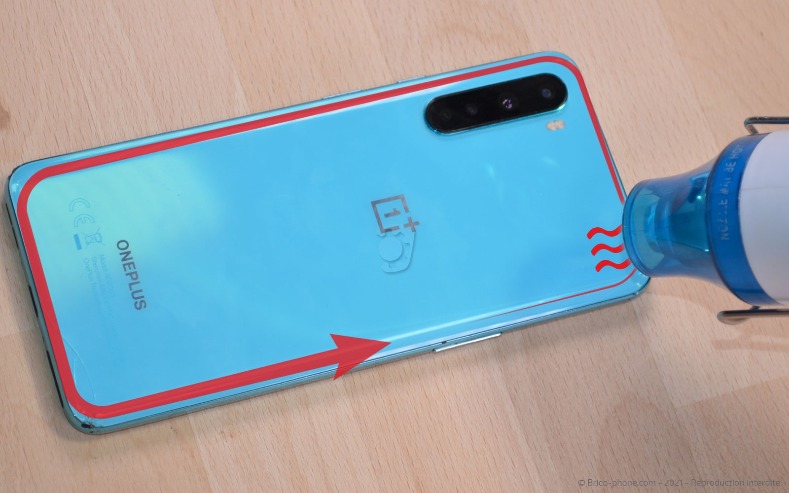 Changement de la batterie sur OnePlus Nord photo 2