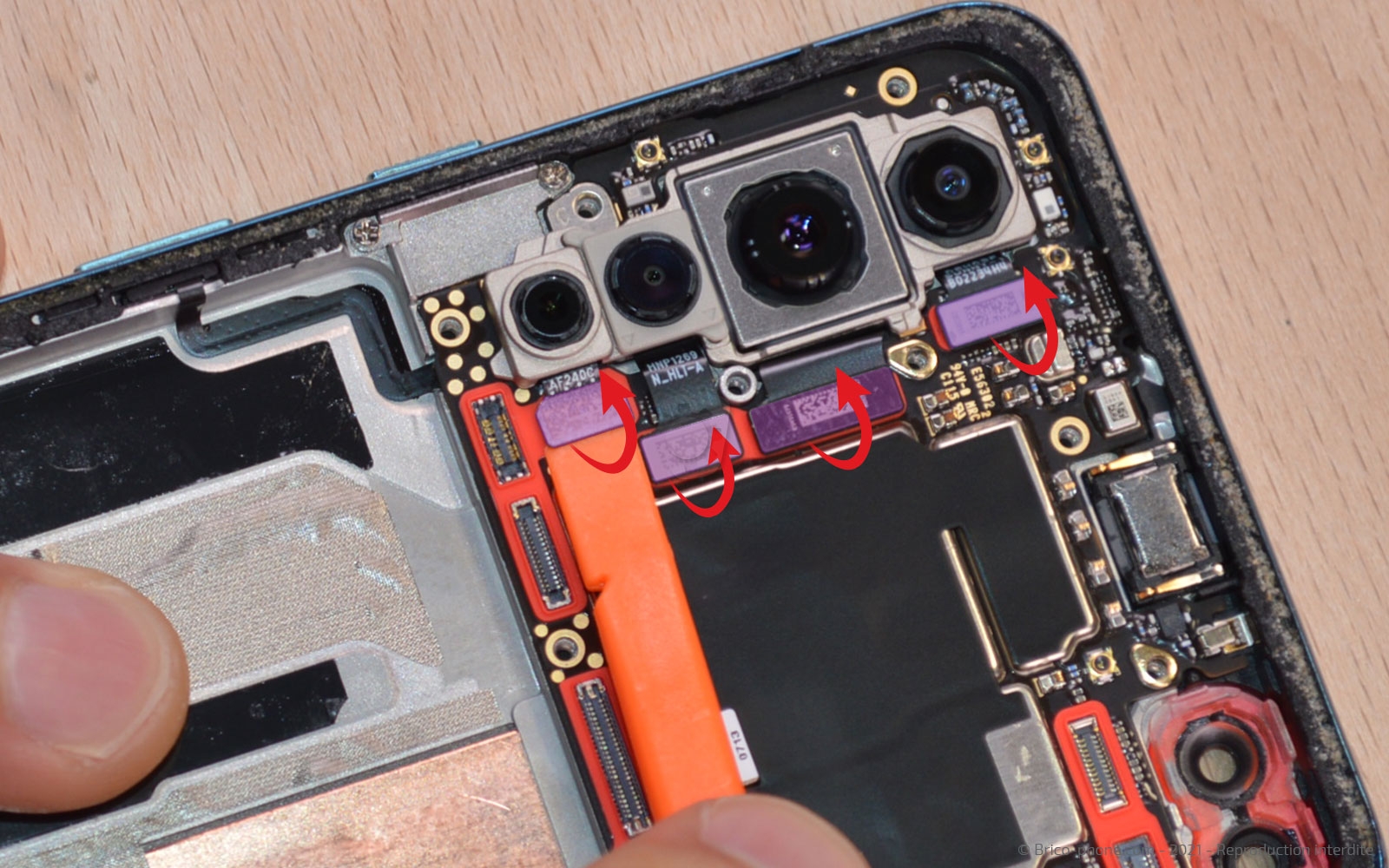 Changement du bloc écran sur OnePlus Nord photo 1