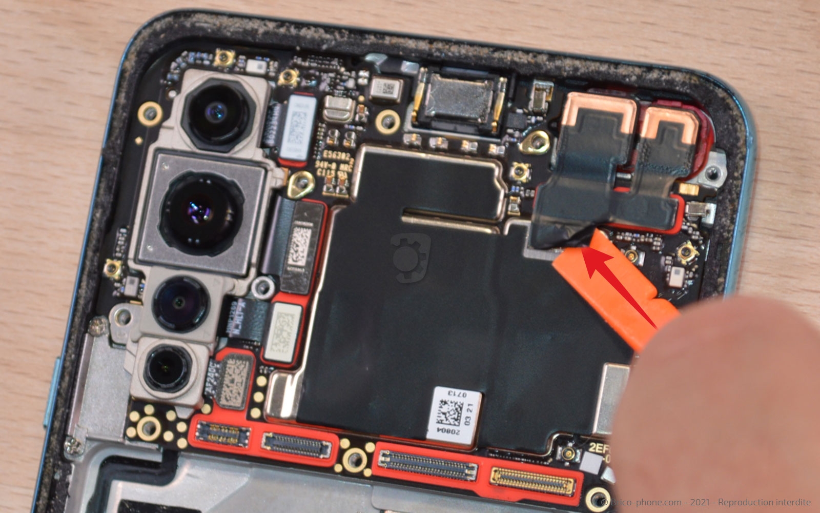 Changement du bloc écran sur OnePlus Nord photo 1