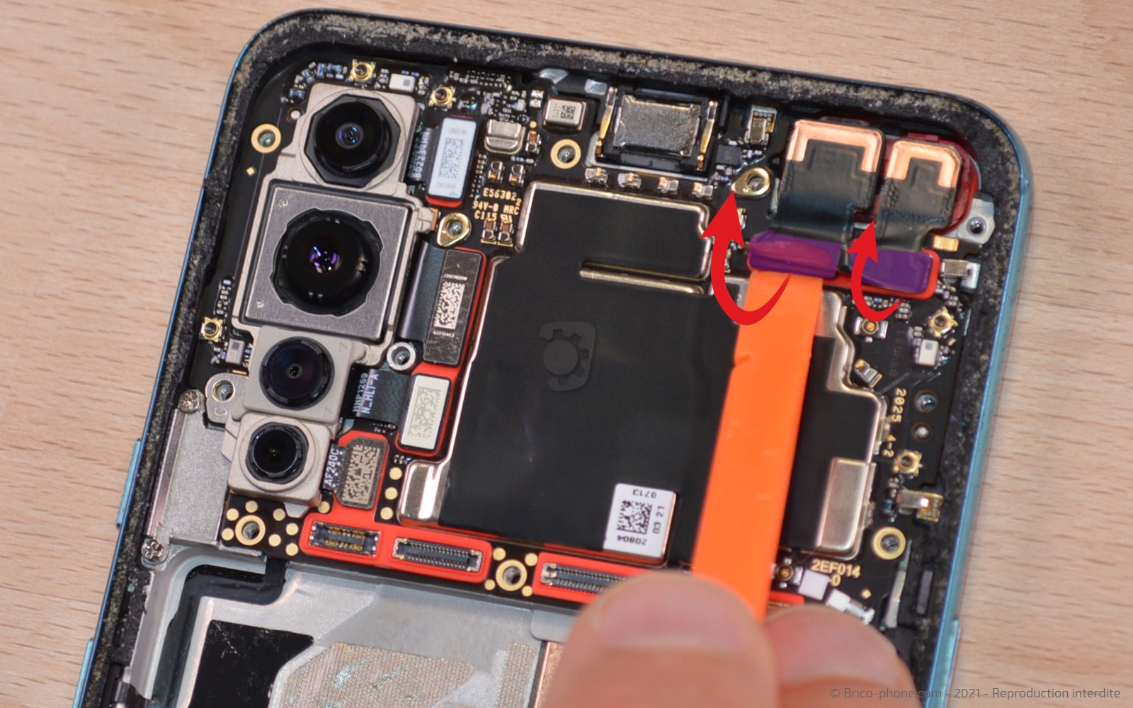 Changement du bloc écran sur OnePlus Nord photo 2