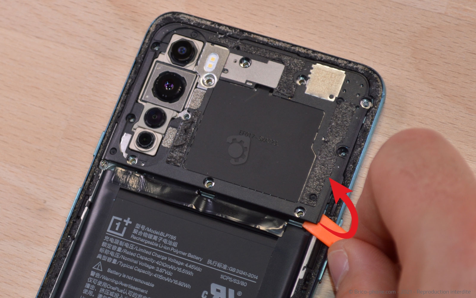 Changement du connecteur de charge sur OnePlus Nord photo 2