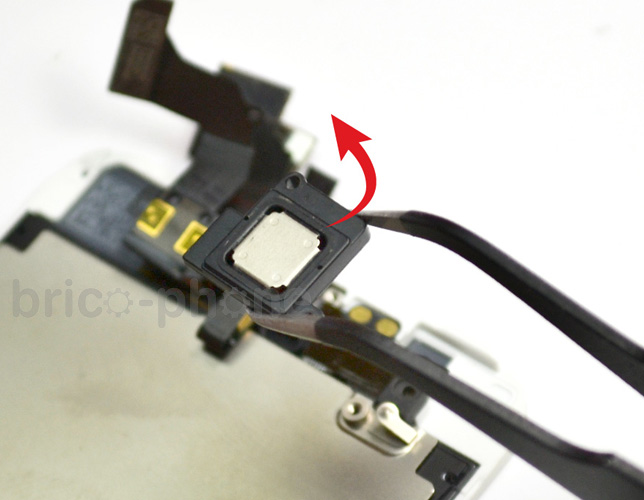 Changement d'écran (vitre+LCD) sans éléments prémontés sur iPhone 5 photo 1