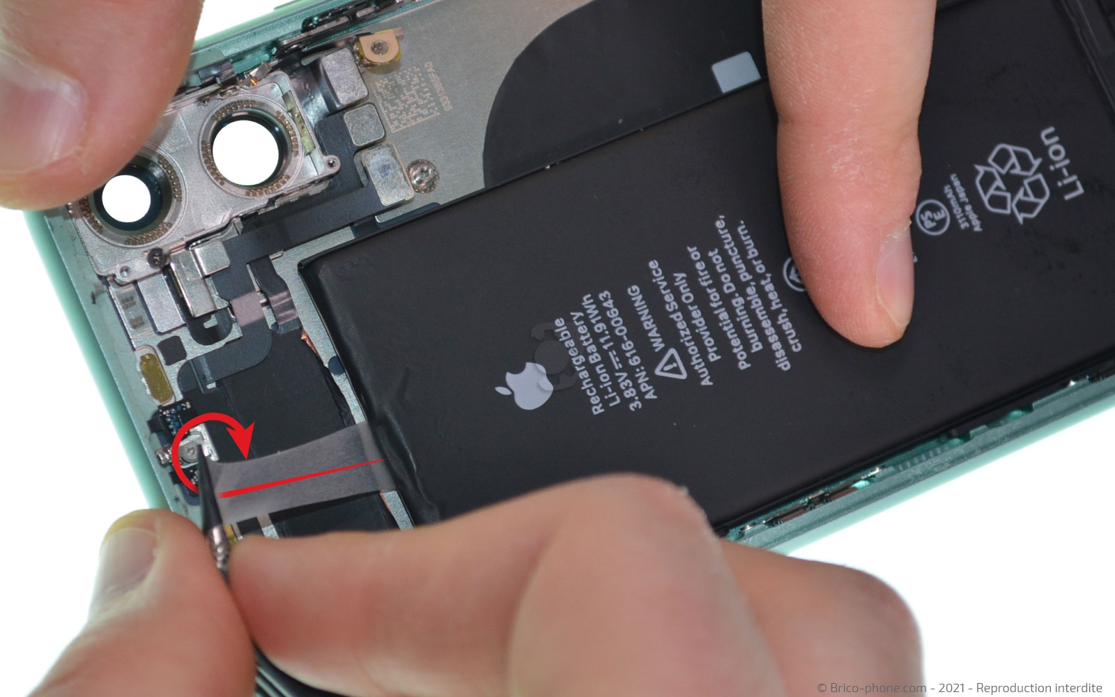 Changement de la coque arrière sur iPhone 11 photo 3