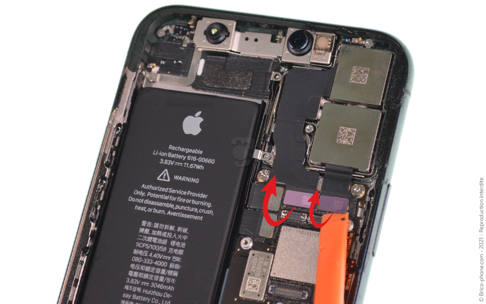 Changement de la coque arrière sur iPhone 11 Pro photo 1