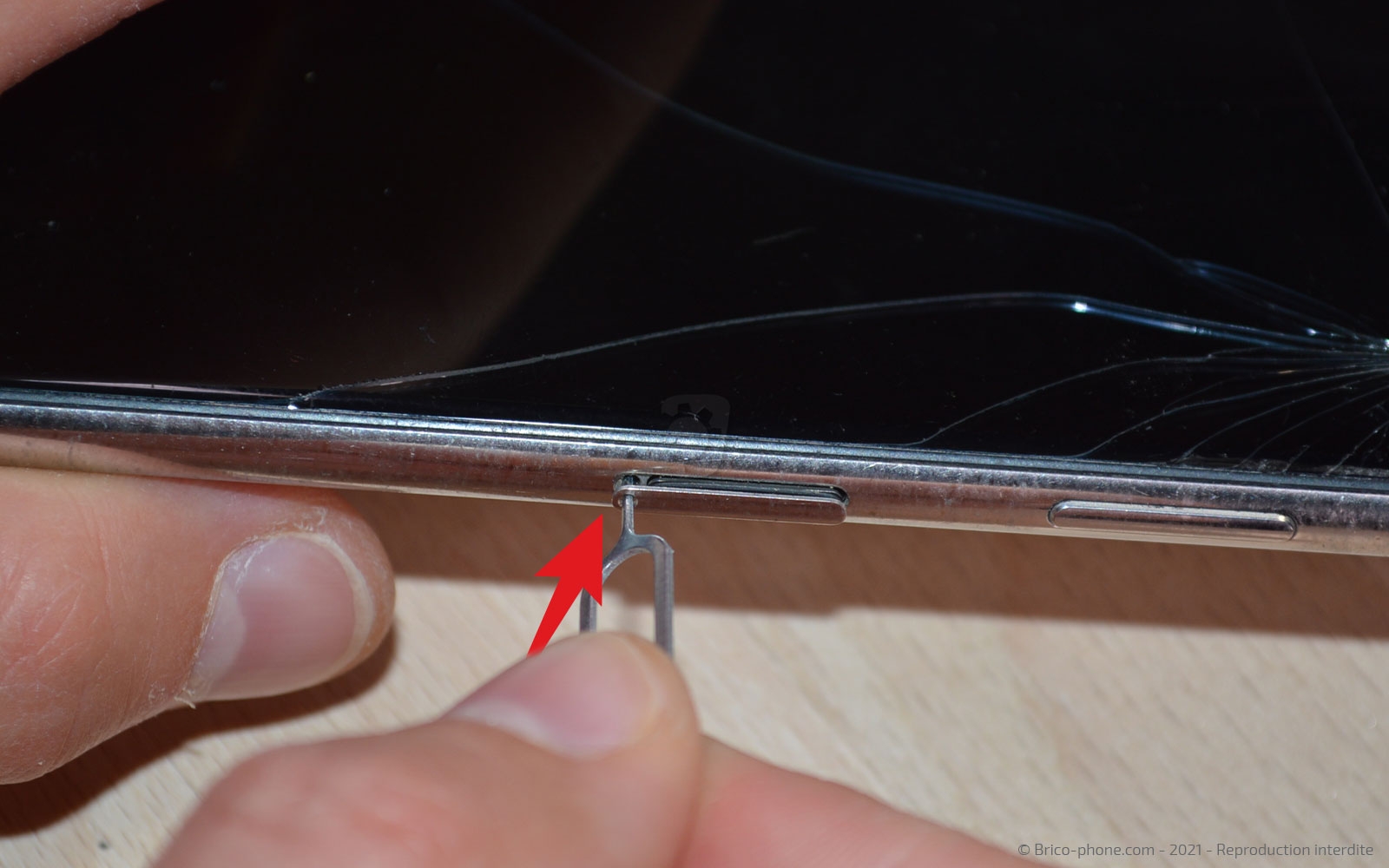 Changement de la coque arrière complète sur iPhone X photo 2