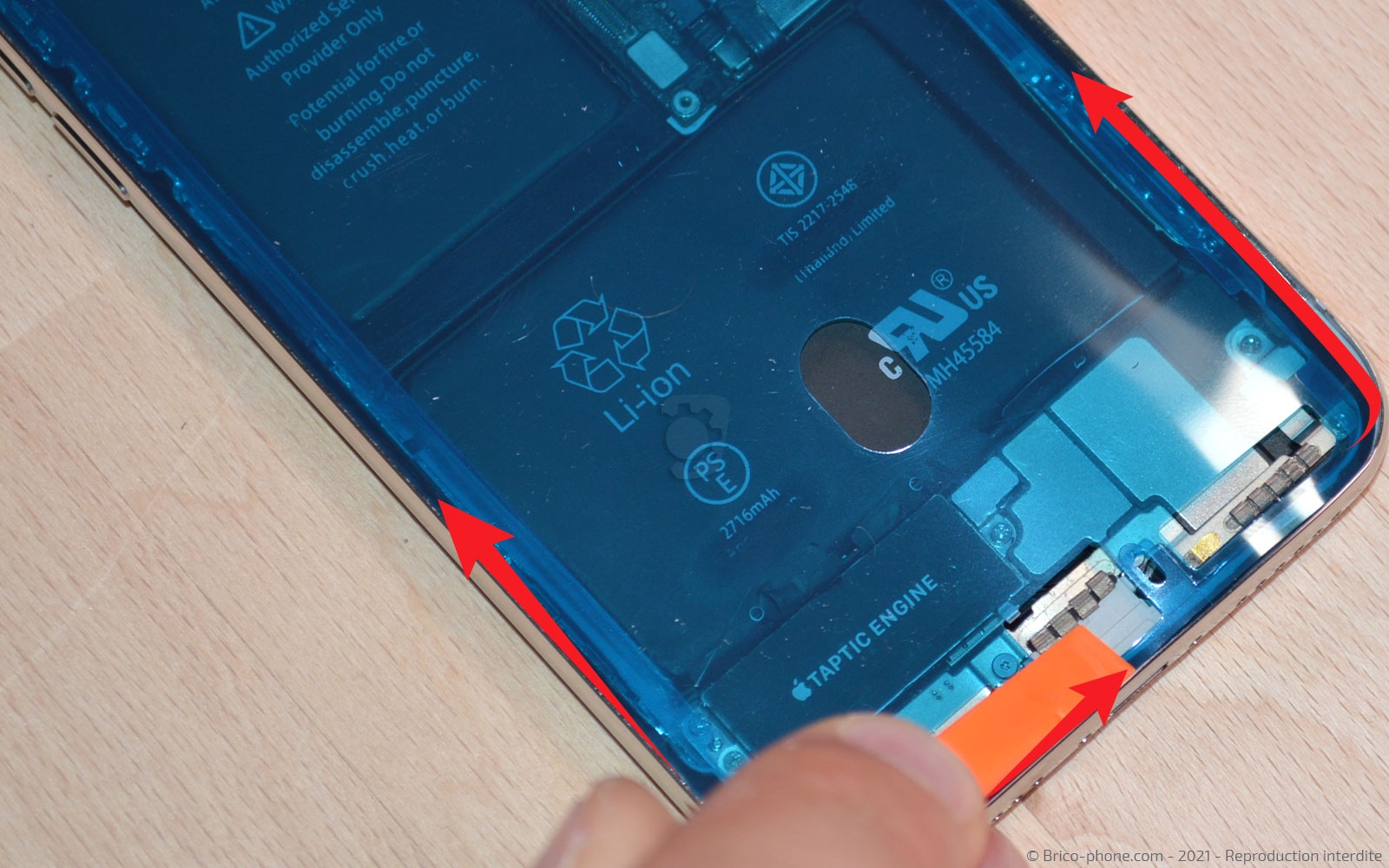 Changement de la coque arrière complète sur iPhone X photo 3
