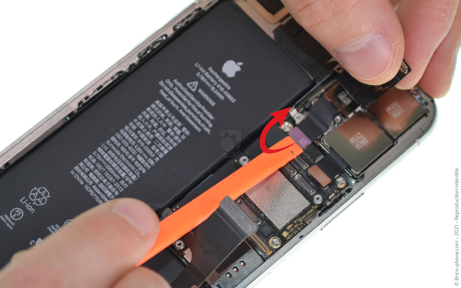 Changement de la coque arrière complète sur iPhone 11 Pro Max photo 2