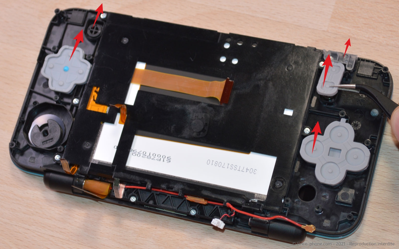 Démontage complet sur New 2DS XL photo 1