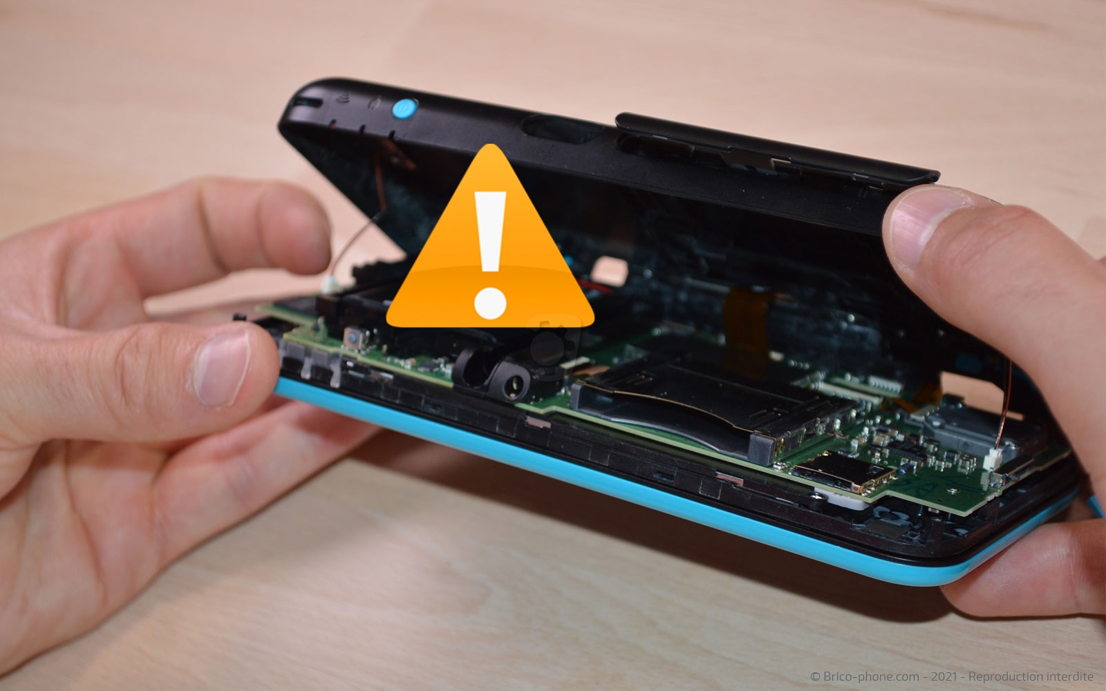 Changement de la vitre tactile et/ou du LCD sur New 2DS XL photo 3